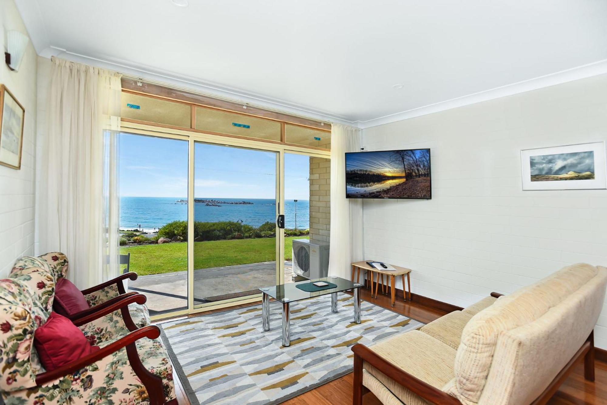 Dolphins Beachfront Apartment No 4 Port Elliot Ngoại thất bức ảnh